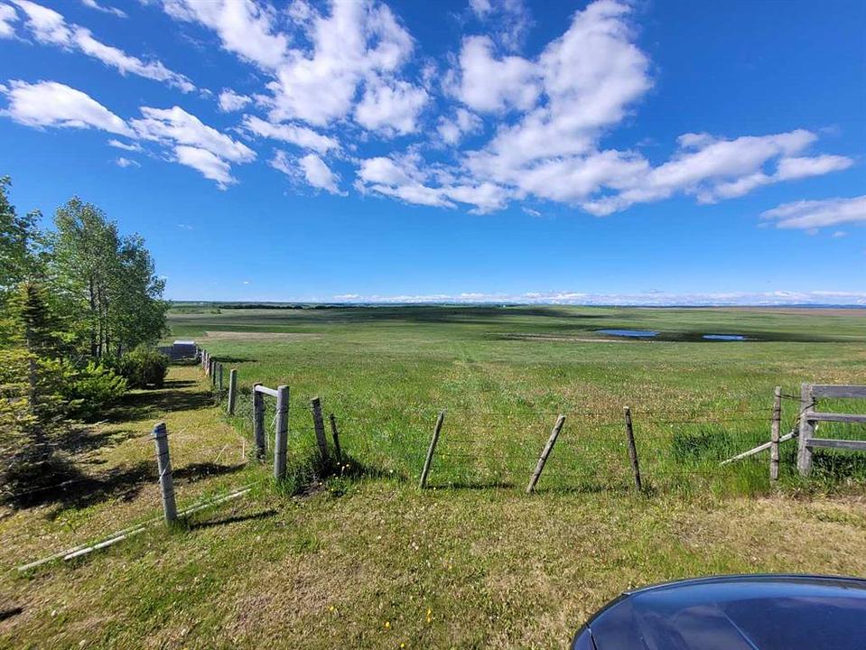W-5,R-3,T-27,S-22, NW,SW - Lochend Road, Rocky View County, AB