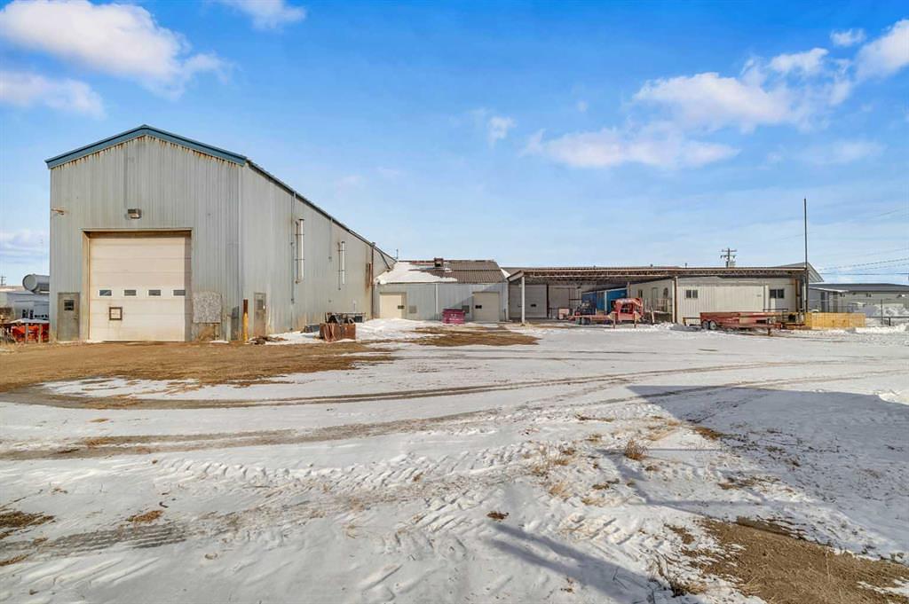6606 42 Avenue, Ponoka, AB