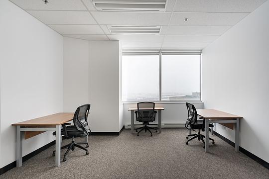 1111 Boulevard Dr.-Frederik-Philips, Montréal, QC