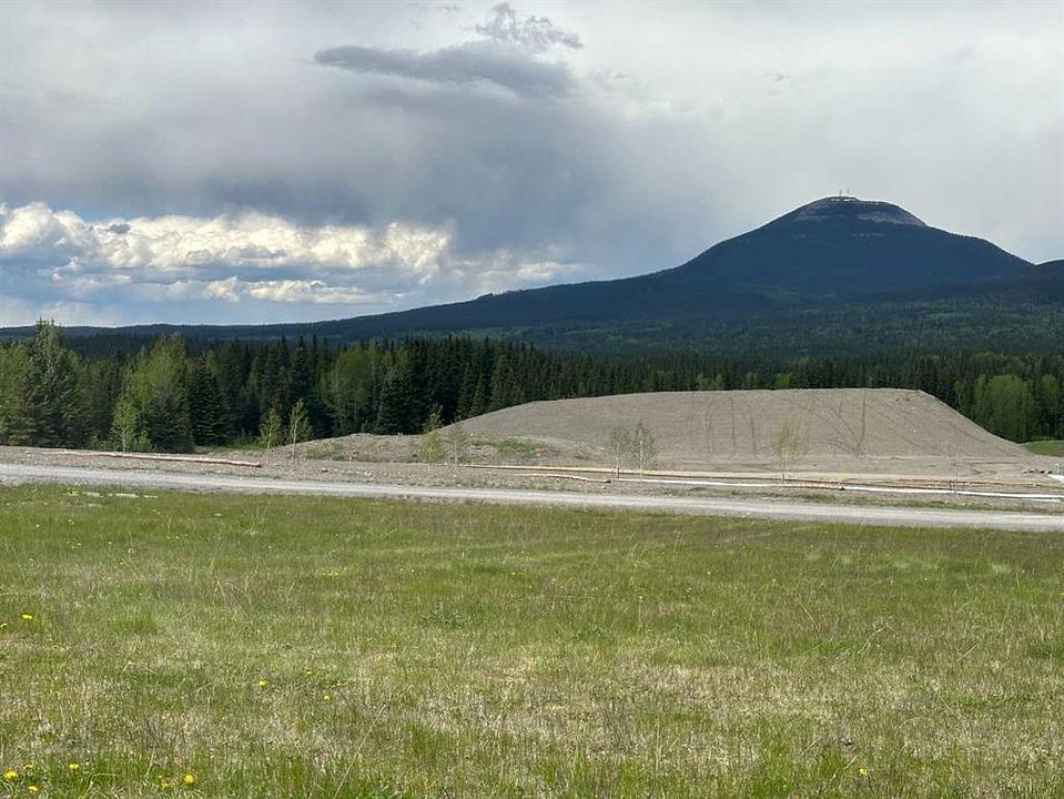 304 Elizabeth Ave, Nordegg, AB