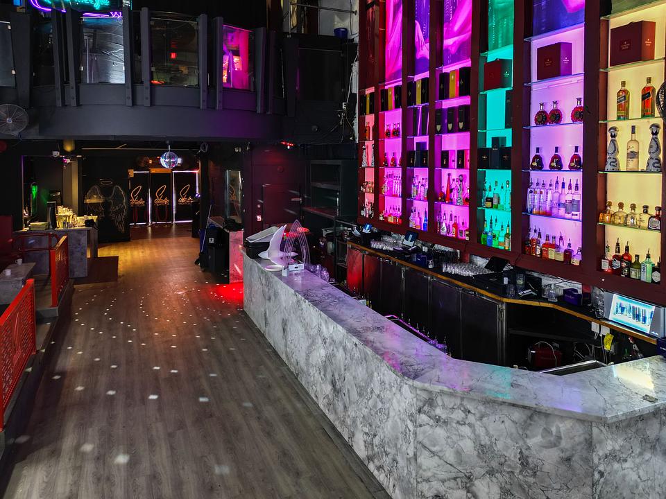 919 Granville St, Vancouver, BC