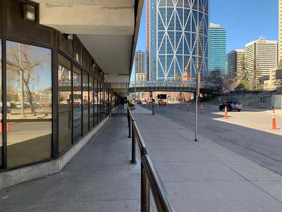 245 - 2411-221 6 Avenue Southeast, Calgary, AB