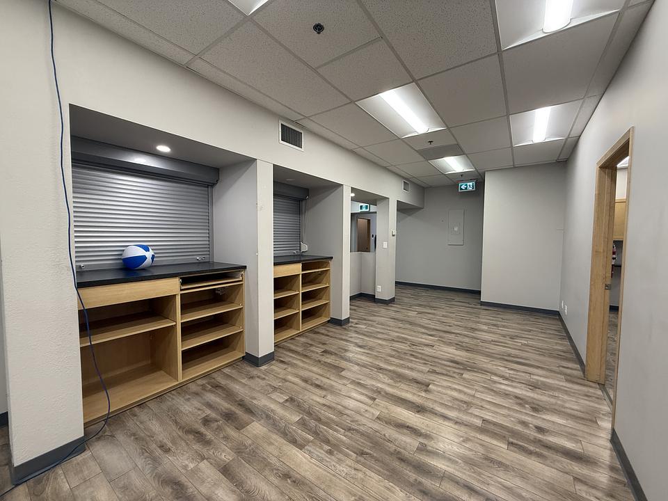 102 - 4916 50 Street, Red Deer, AB