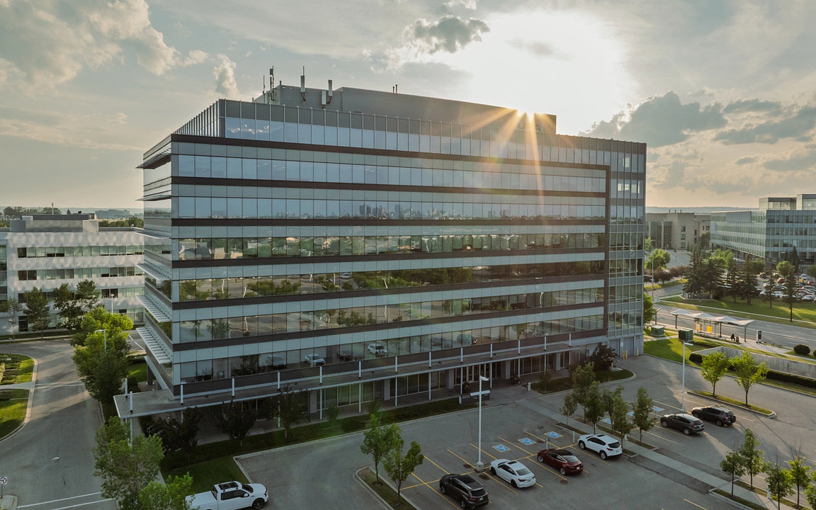 400 - 4838 Richard Road Southwest, Calgary, AB