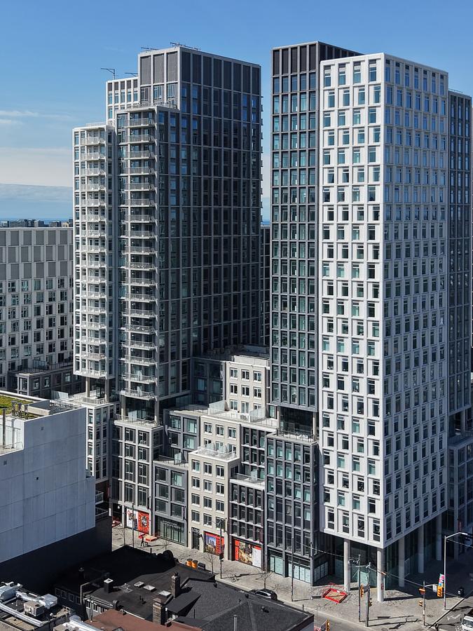 754 Bathurst Street