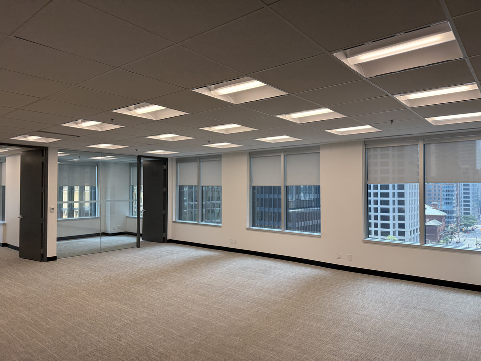 802 - 220 Bay Street, Toronto, ON