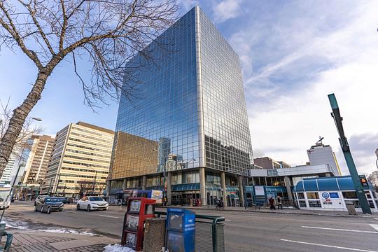 10665 Jasper Ave NW, Edmonton, AB