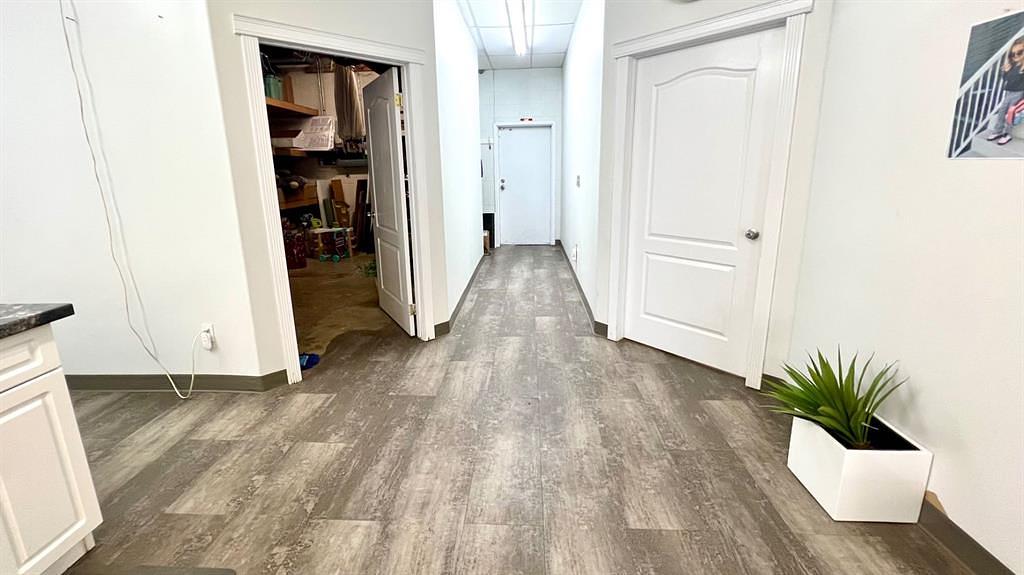 113 Main Street, Oyen, AB