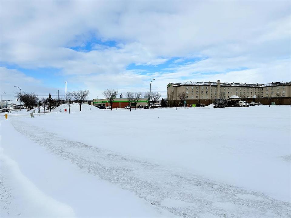 9801 107 Street, Grande Prairie, AB