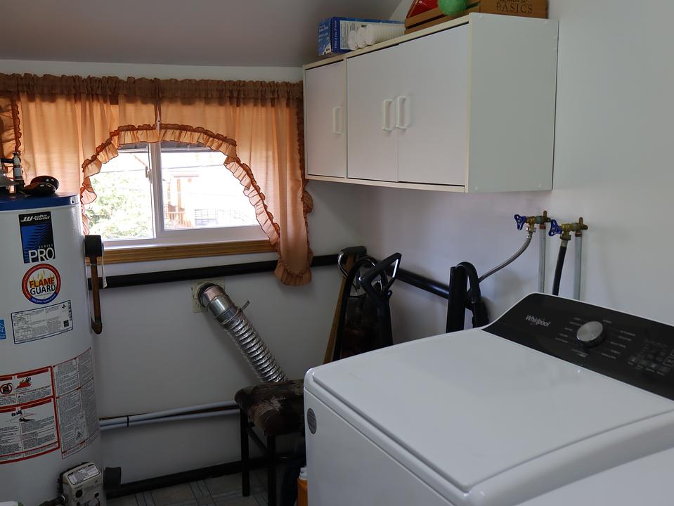 22 State Avenue, Fort Assiniboine, AB
