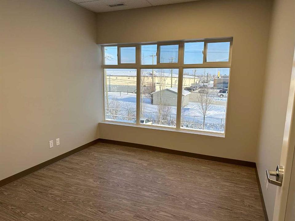 205 C - 10055 120 Avenue, Grande Prairie, AB