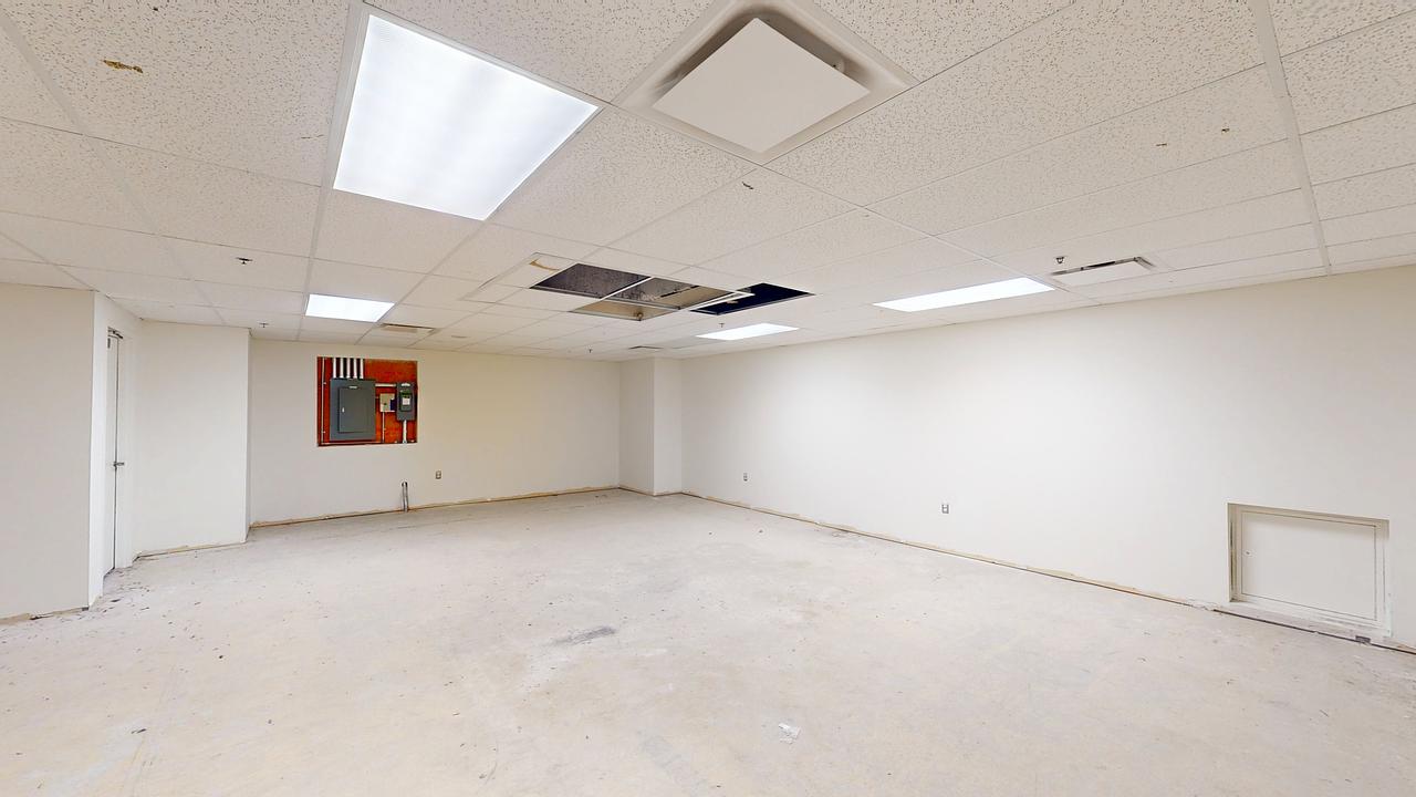 136 - 320 Queen Street, Ottawa, ON