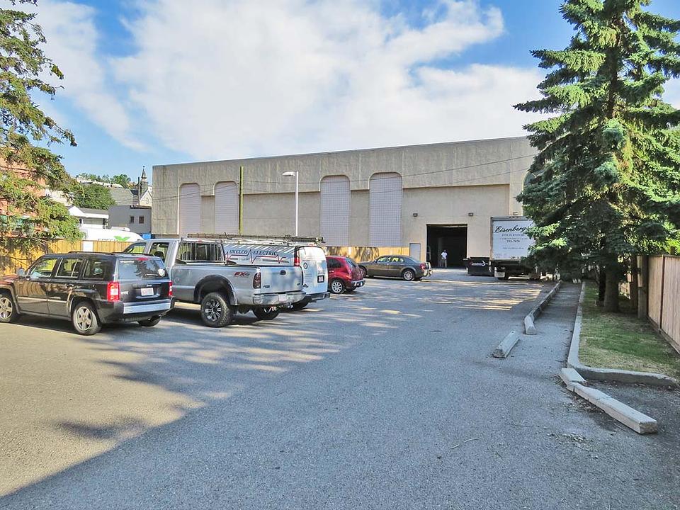 77 Edmonton Trail, Calgary, AB