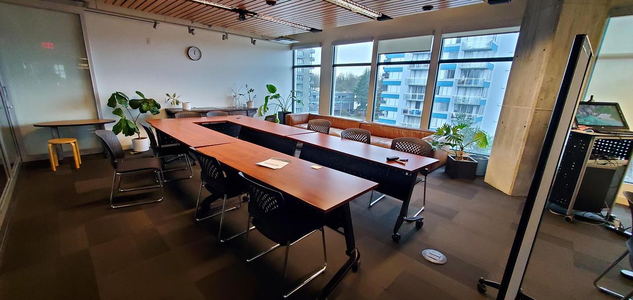 550 - 555 West 12th Avenue, Vancouver, BC