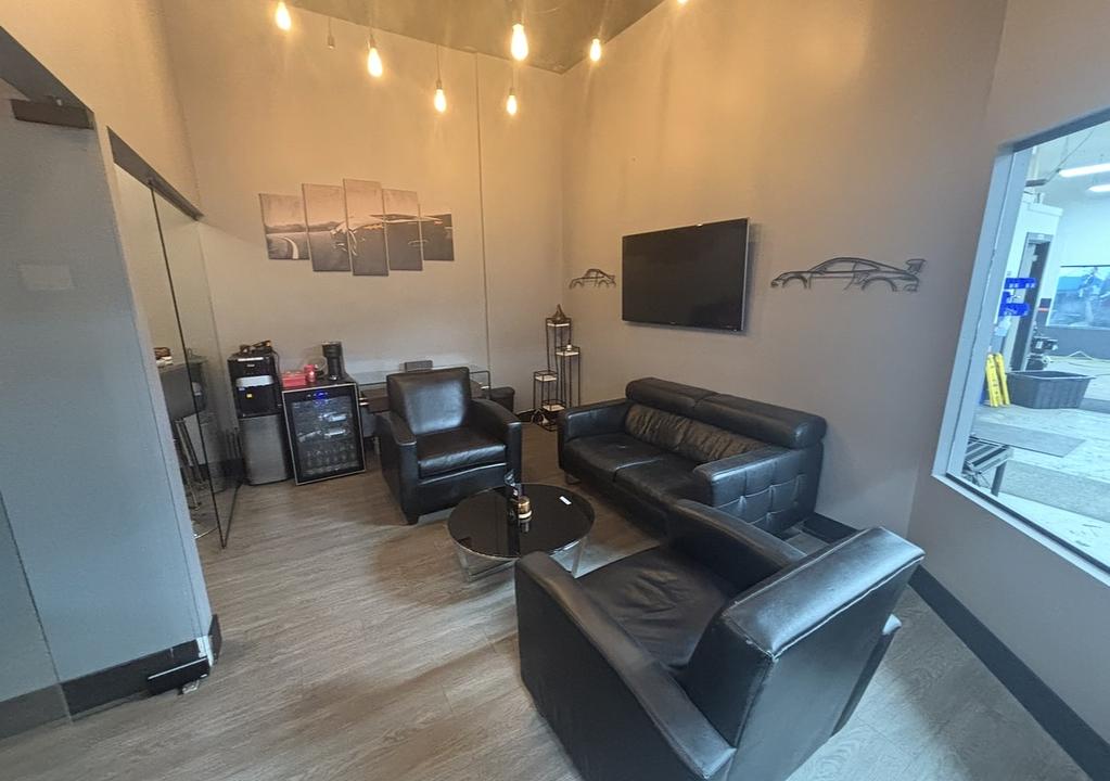 336 W 7th Ave, Vancouver, BC