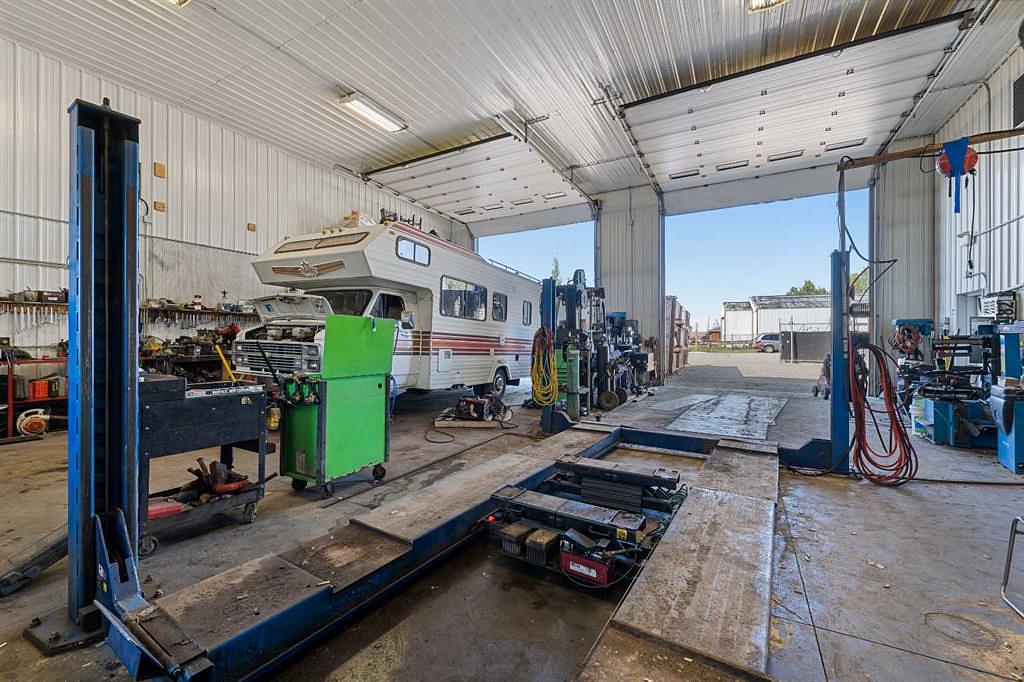 81 Barstow Street, Carseland, AB