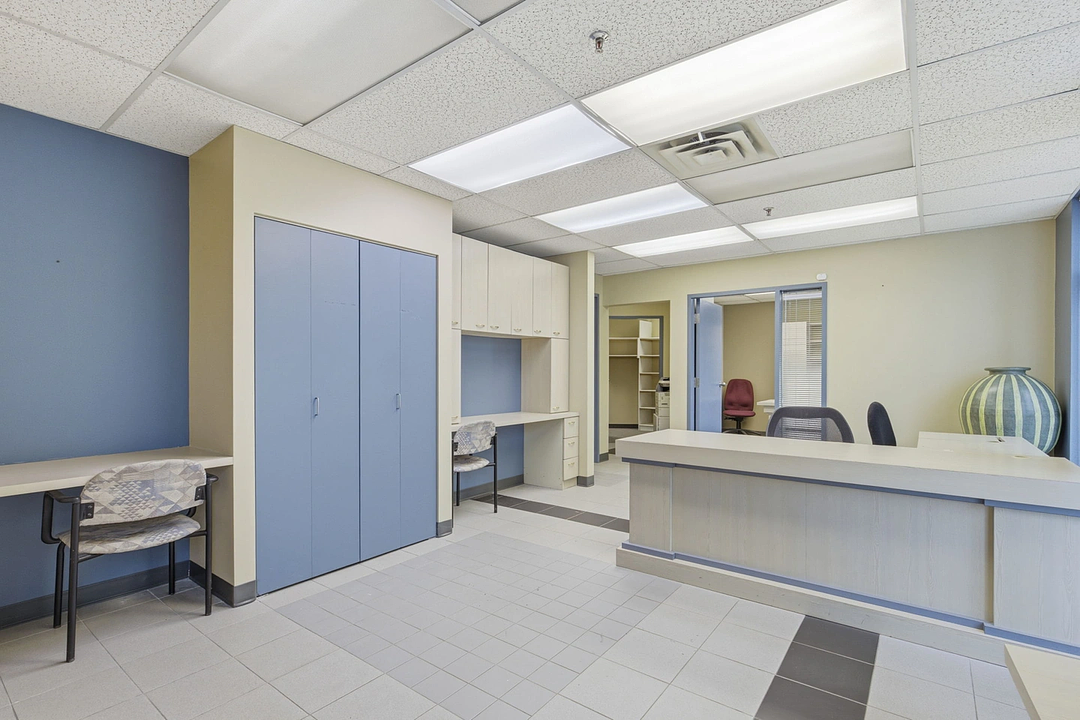 8162 - 8150 Boulevard Métropolitain Est, Montréal, QC