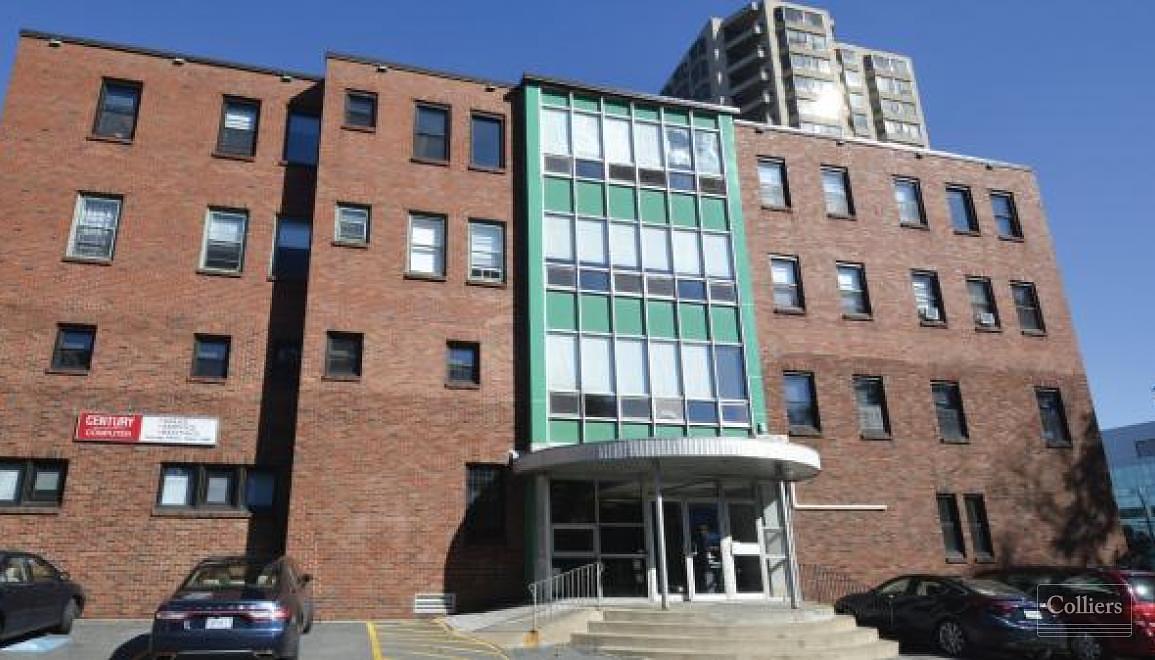 5880 Spring Garden Road, Halifax, NS
