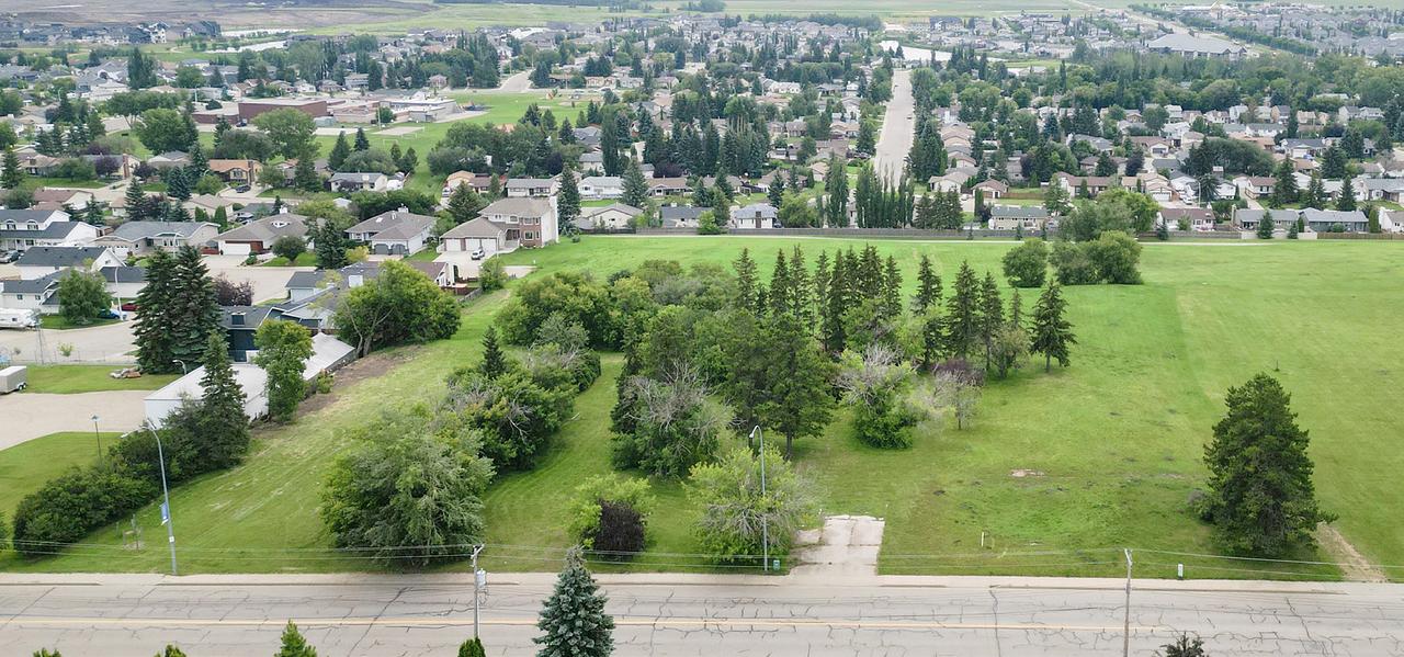 4701 50 Ave, Beaumont, AB
