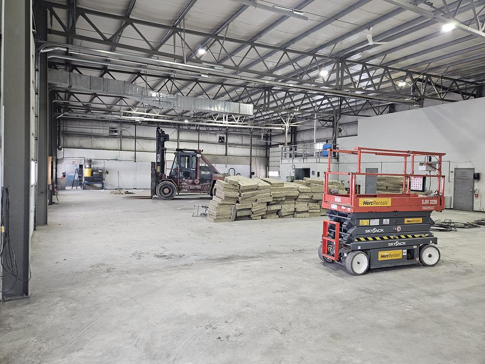 1 - 27123 - 9, Hwy 597, Lacombe County, AB