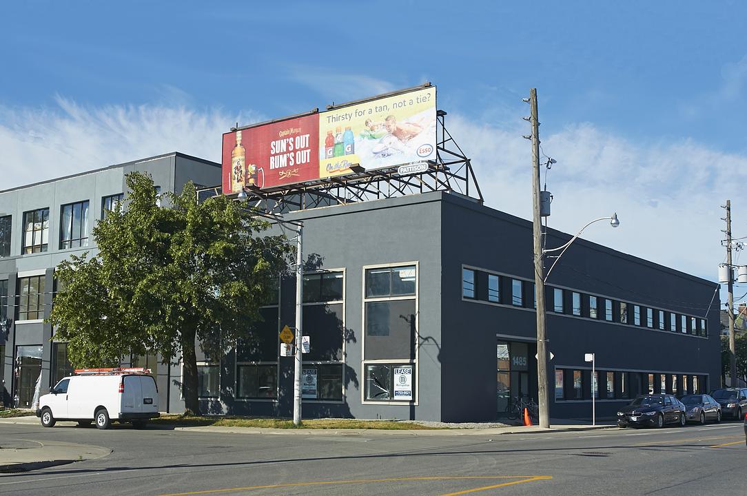 100 - 1485 Dupont St, Toronto, ON