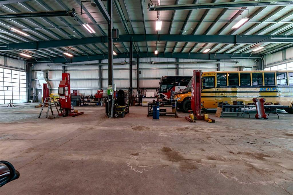 156 Steele Crescent, Hinton, AB