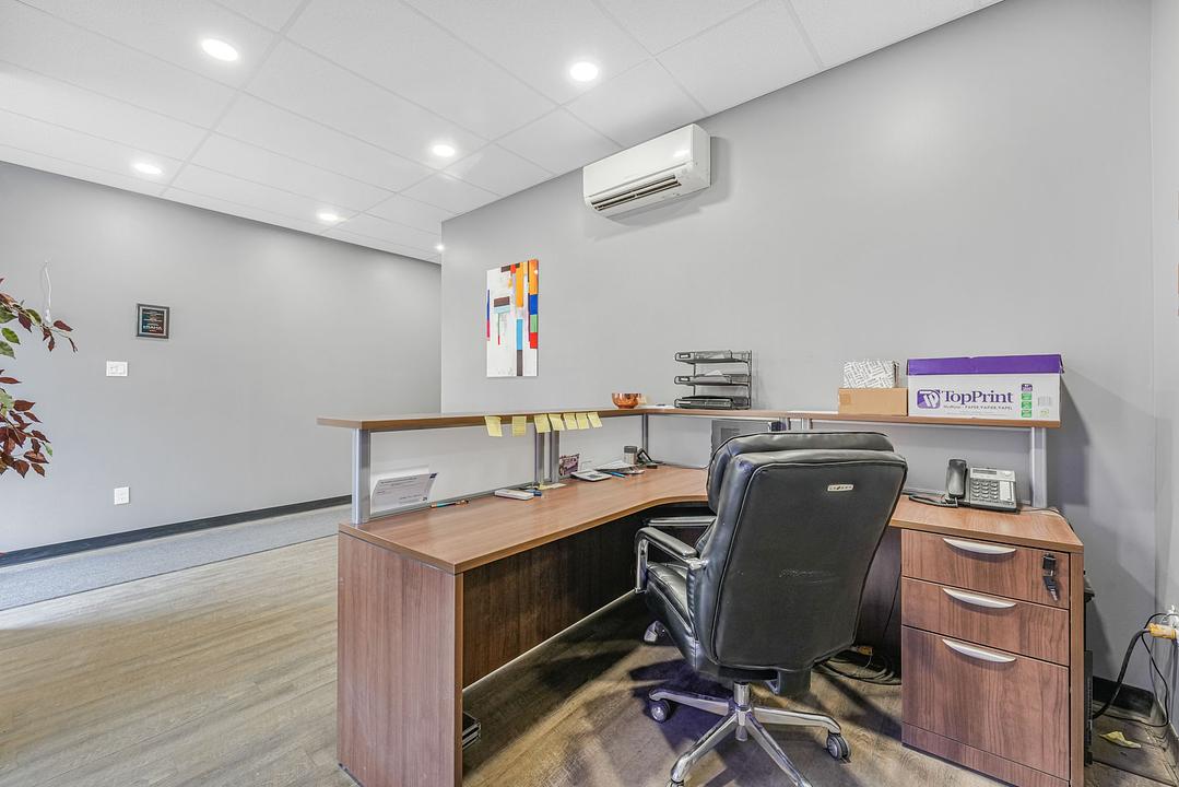 20408 107 Avenue Northwest, Edmonton, AB
