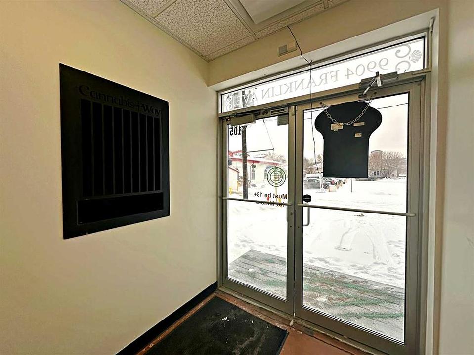 105 - 9904 Franklin Avenue, Fort McMurray, AB