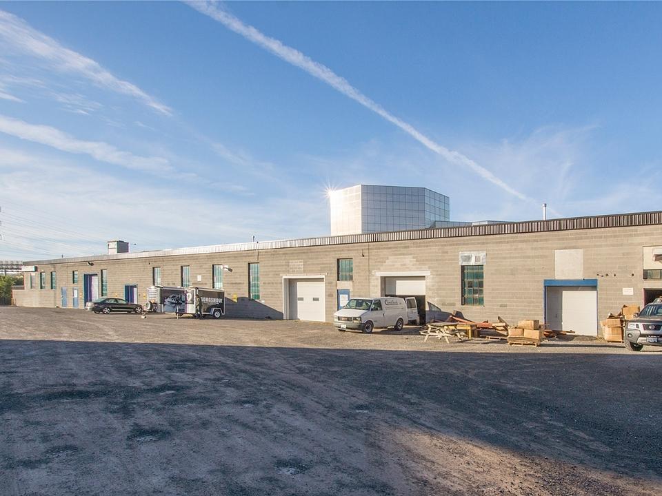 2nd Floor - 1564 Carling Avenue, Ottawa, ON