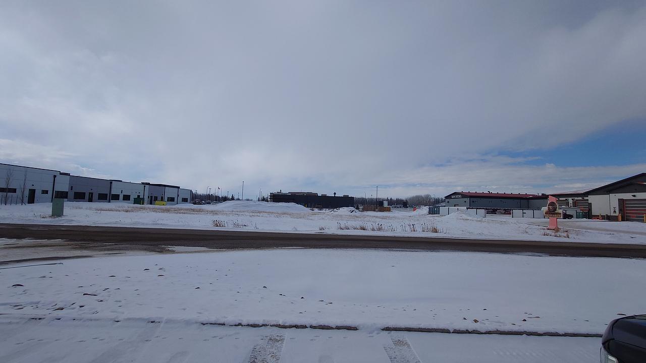 Mckenzie Crescent, Red Deer County, AB