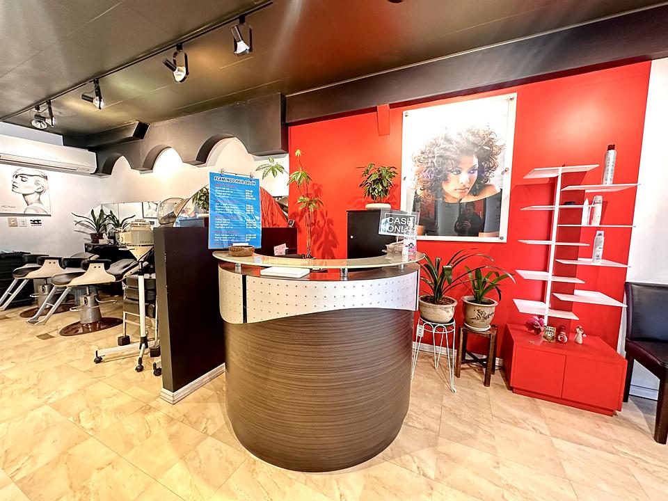 8538 Granville Street, Vancouver, BC