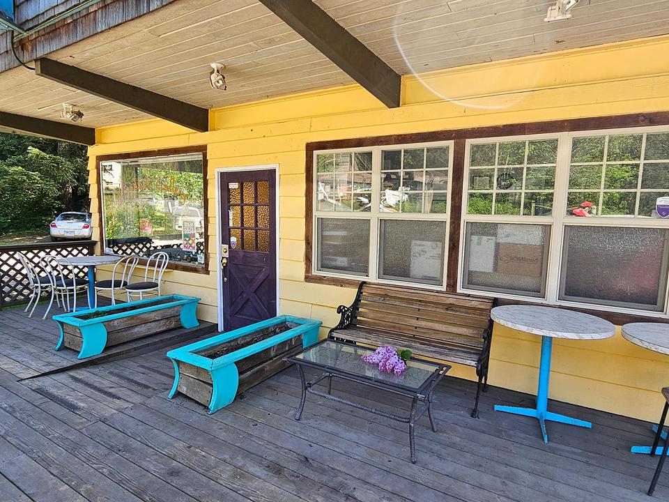 2226 Lougheed Highway, Agassiz, BC