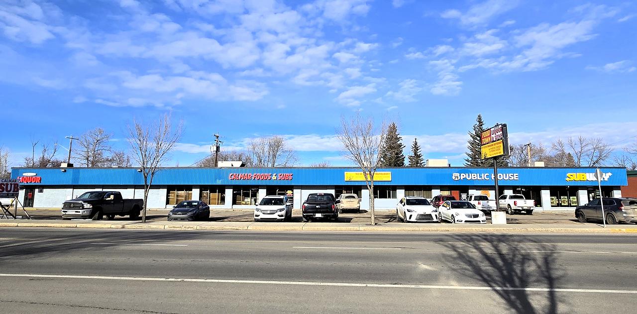 5010 50 Avenue, Calmar, AB