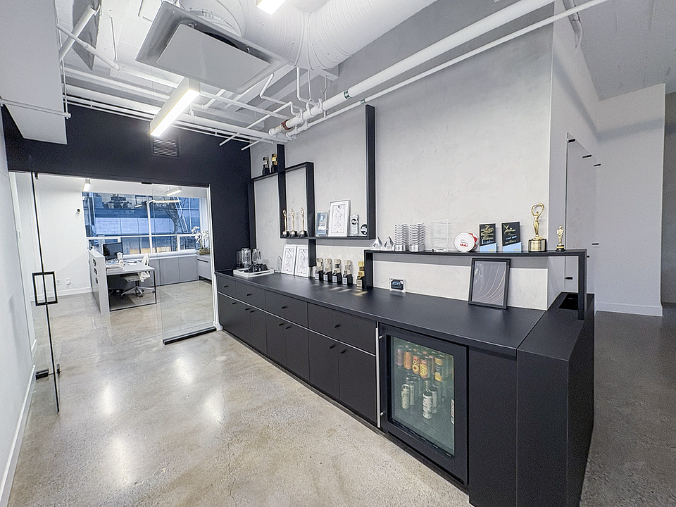 200 - 602 West Hastings Street, Vancouver, BC