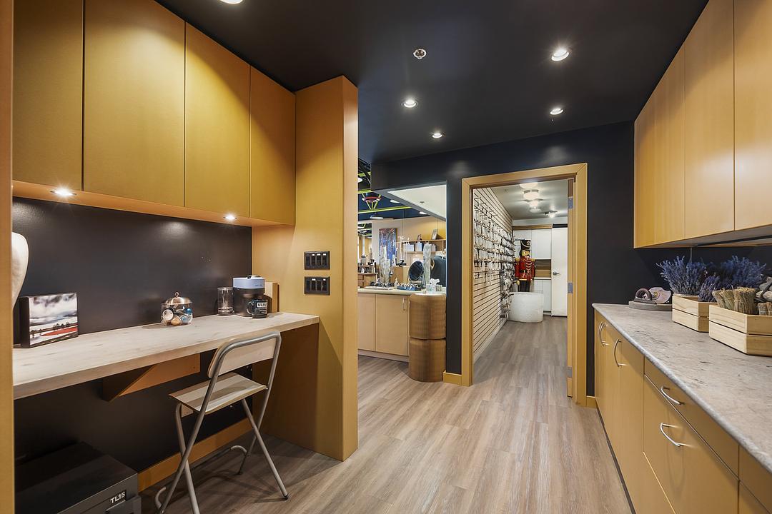 112 - 19289 Langley Bypass, Surrey, BC