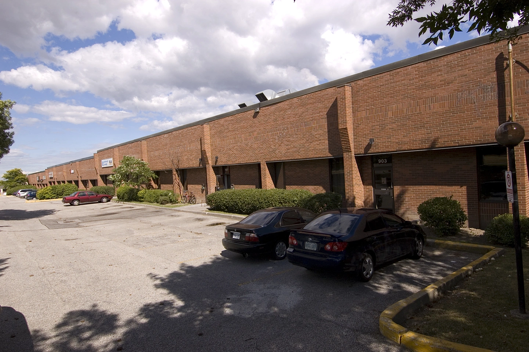 919 - 903 Matheson Boulevard East, Mississauga, ON