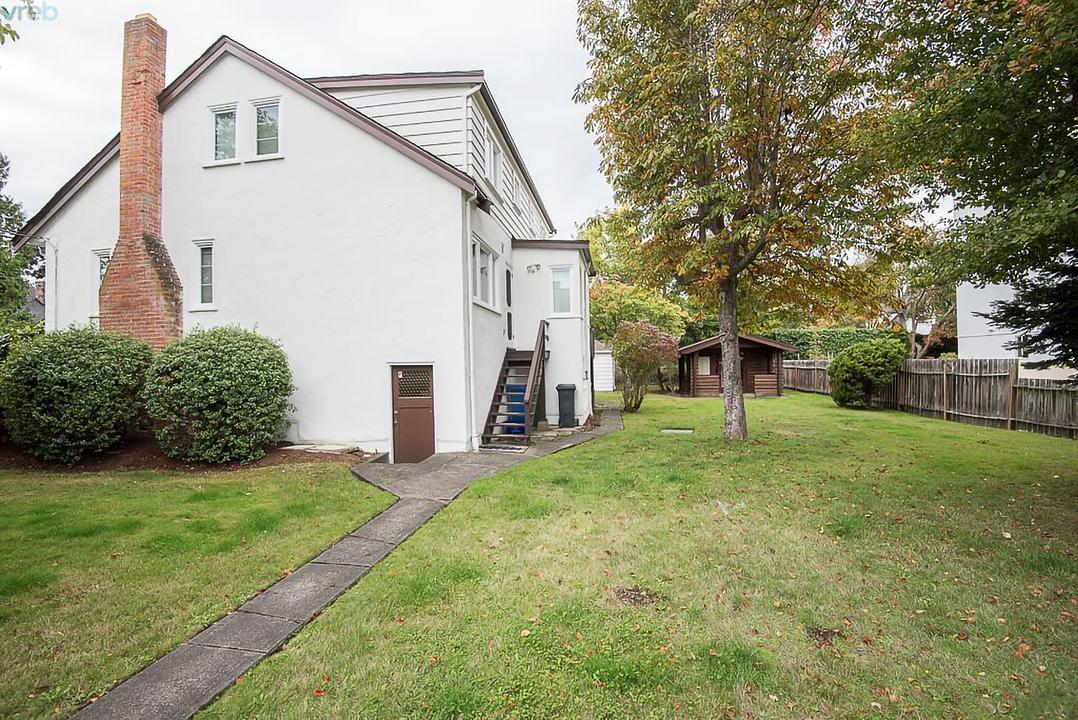 2634 Currie Road, Victoria, BC