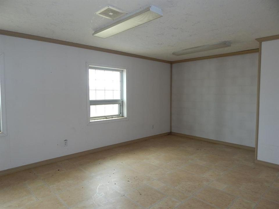 9712 97 Street, High Level, AB