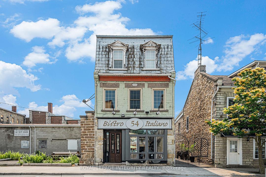 54 Foster Street, Perth, ON