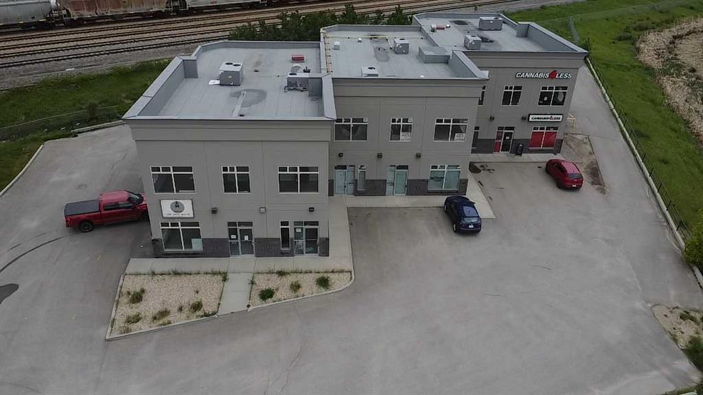 105,107,109,205,207,209 - 8801 Resources Road, Grande Prairie, AB