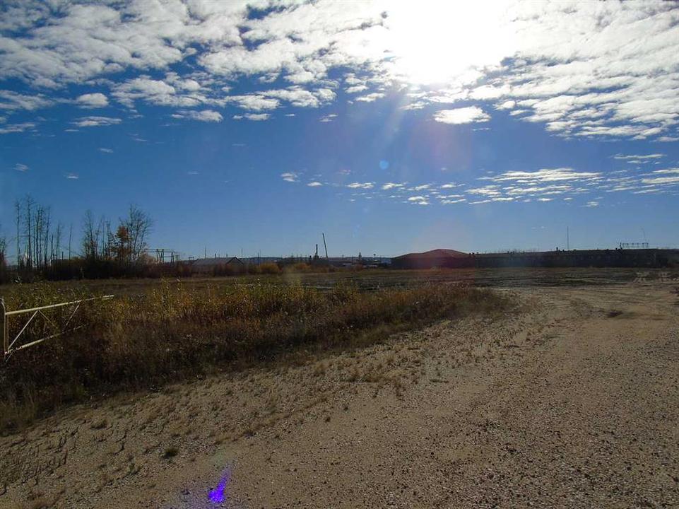 West Mitsue Ind Road, Slave Lake, AB