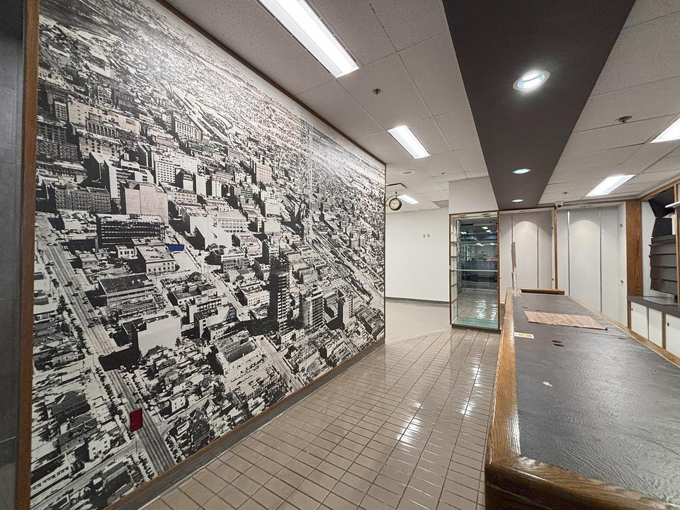 180 - 717 7 Avenue Southwest, Calgary, AB