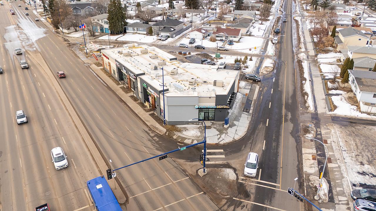 5811 132 Avenue Northwest, Edmonton, AB