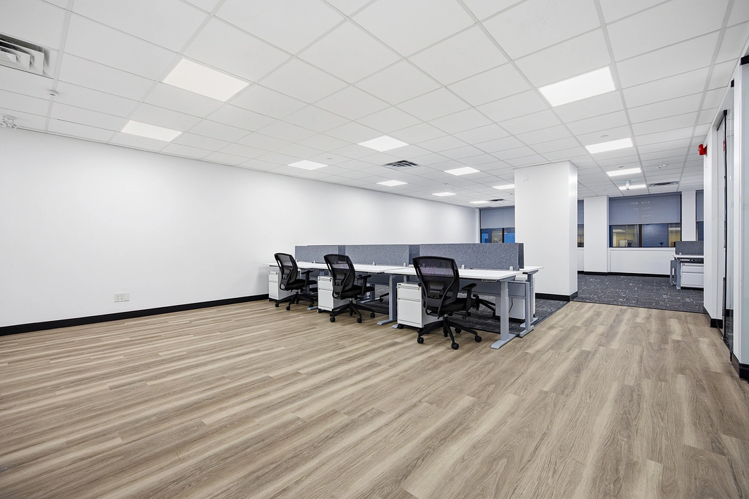 300 - 360 Bay Street, Toronto, ON