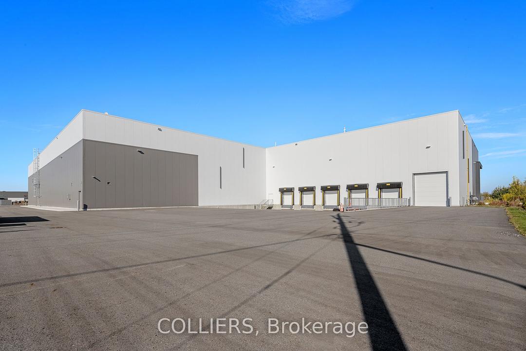 130 Warehouse Street, Russell, ON