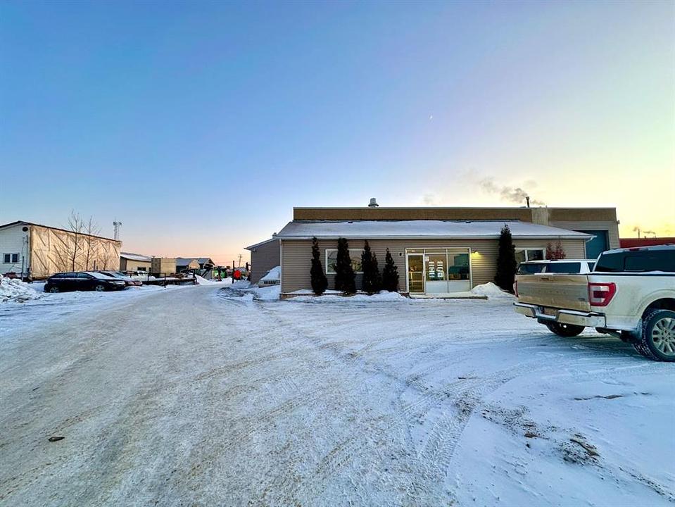 145 Macdonald Crescent, Fort McMurray, AB
