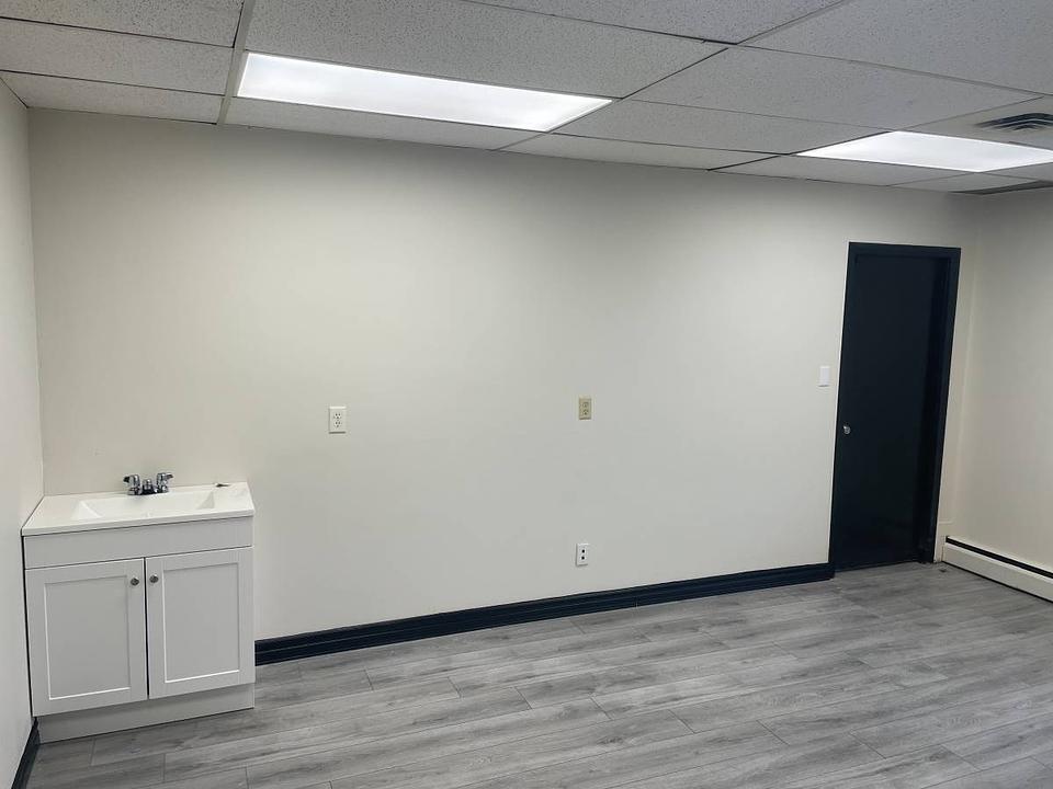 203 - 7418 6th Street, Burnaby, BC