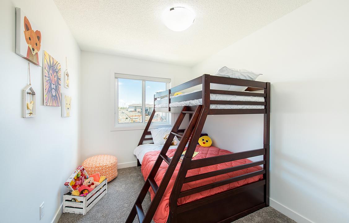 2702 Maple Way Northwest, Edmonton, AB