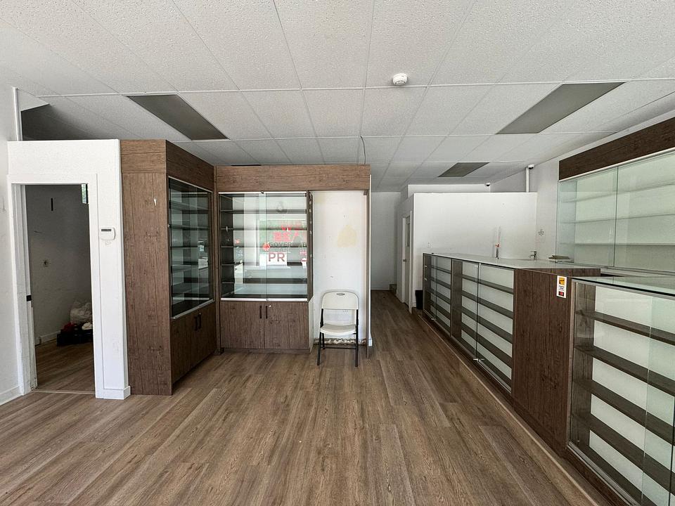 3357 West 4th Avenue, Vancouver, BC