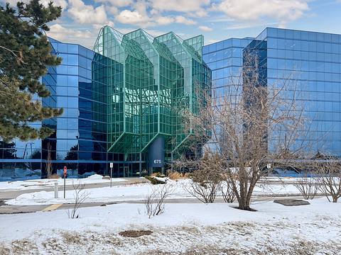 675 Cochrane Drive, Markham, ON